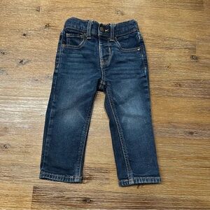4/20$ Old Navy Baby Toddler Blue Straight Jeans size 18-24 months